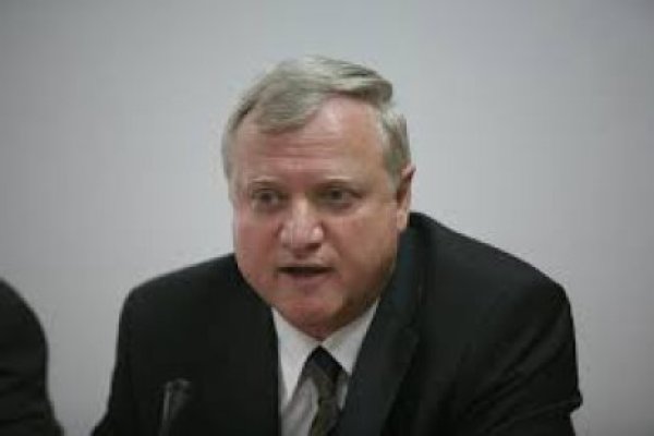 Marian Sârbu a demisionat din funcţia de prim-vicepreşedinte al ASF